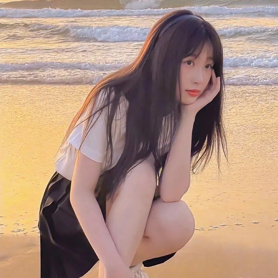 与凤飞
